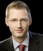 RA/StB/FAStR Dr. Jens Escher LL.M., Senior Manager Tax, KPMG AG